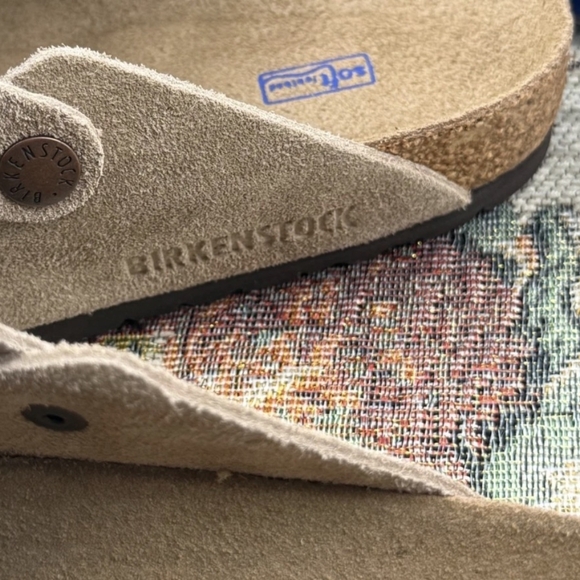 New With Box Womens Size 5 Taupe Birkenstock Boston Clog Narrow (Tan) Slip-On - Picture 3 of 4